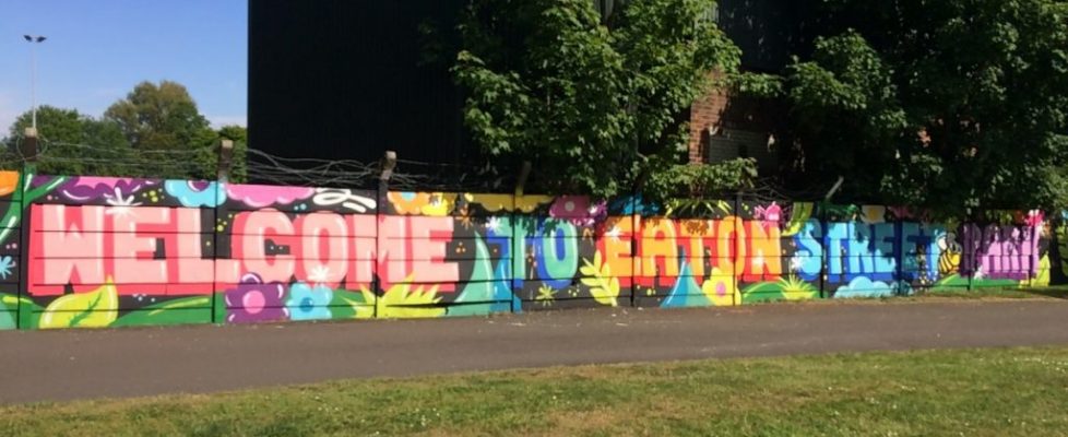 Mural wall Welcome to Eaton Street Park