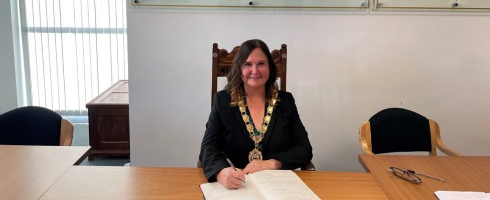 Cllr Joanne Burke Mayor of Prescot 3 Copy