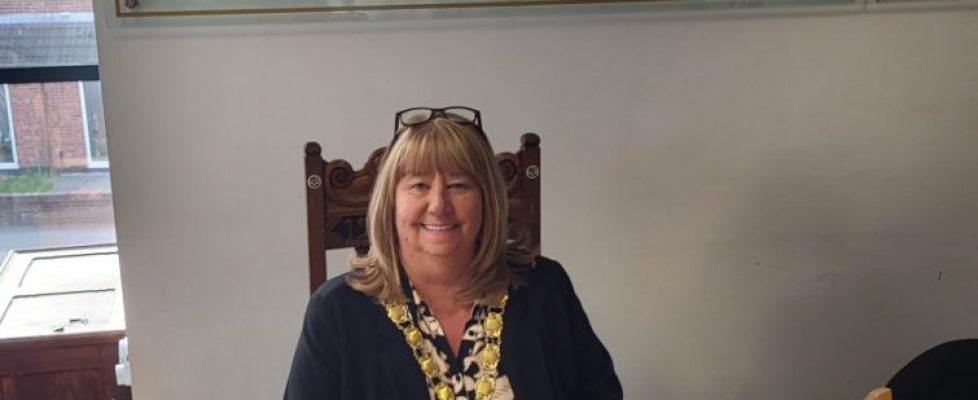 Mayor of Prescot Cllr Tracey Murray