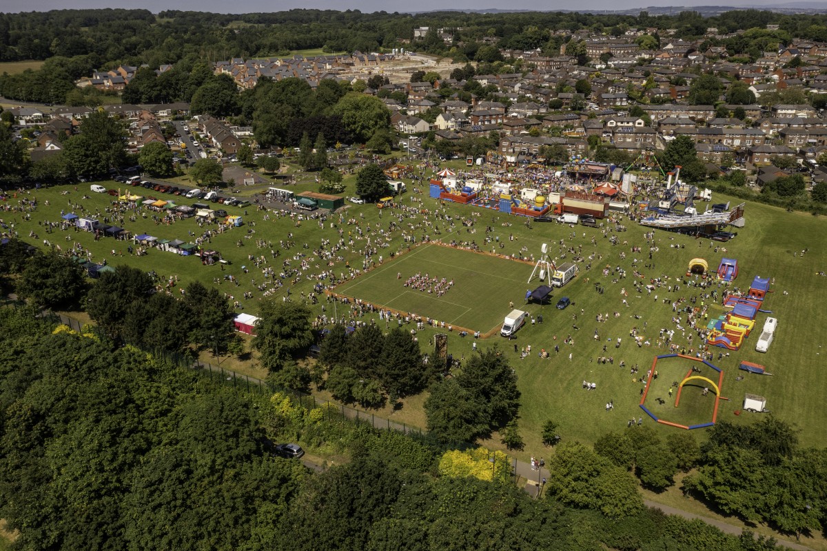 Slide – 6 – Carnival